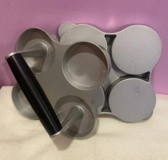 Williams -Sonoma? Mini Slider BURGER PRESS 4 -Hole EUC