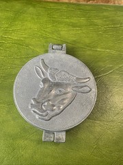 vintage Metal hamburger patty press Embossed Bessie Cow Easy Clean