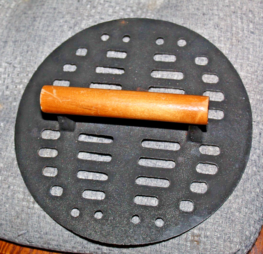 Cast Iron Bacon Burger Press - Wood Handle - 9"