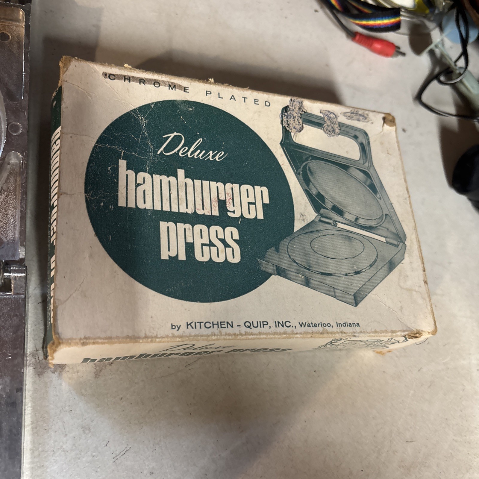 Kitchen-Quip Deluxe Vintage Chrome Plated Hamburger Press in Box - Read gallery
