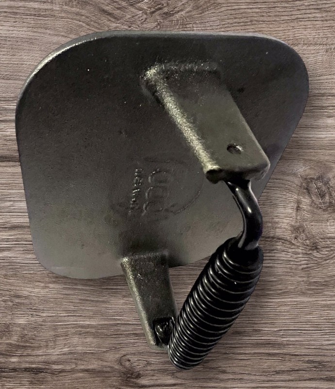 Cast Iron Bacon Press FOOD NETWORK 6 1/4” Wide Grill Meats Cooking Kitchen gallery