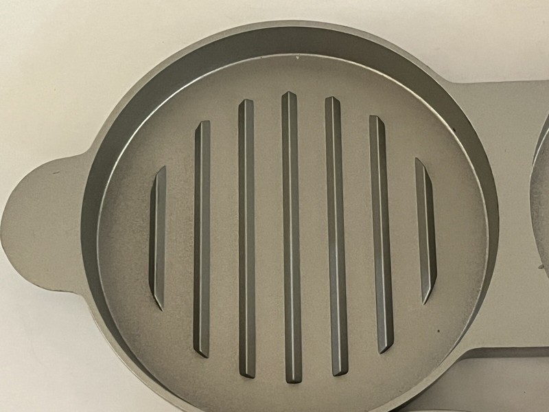 Williams Sonoma Double Burger Press Grill Marks Handle Silver Aluminum gallery