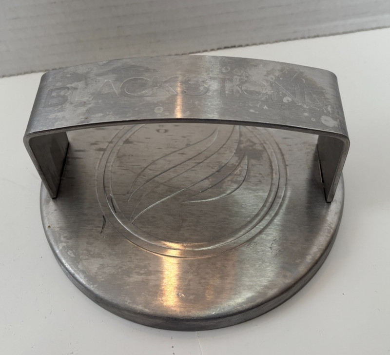 Blackstone 5085 Stainless Steel Burger Press Heavy-Duty Smash Burger 6" Diameter gallery