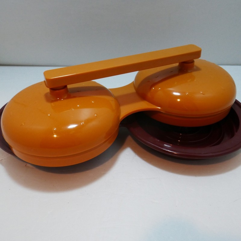 2005 Charcoal Champion Dual Hamburger Press/Molds Makes 2 4.5" Circular Burgers gallery
