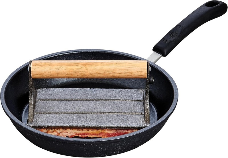 Versatile Bacon Press for Stovetop and Griddle – Effortlessly Flatten Foods gallery