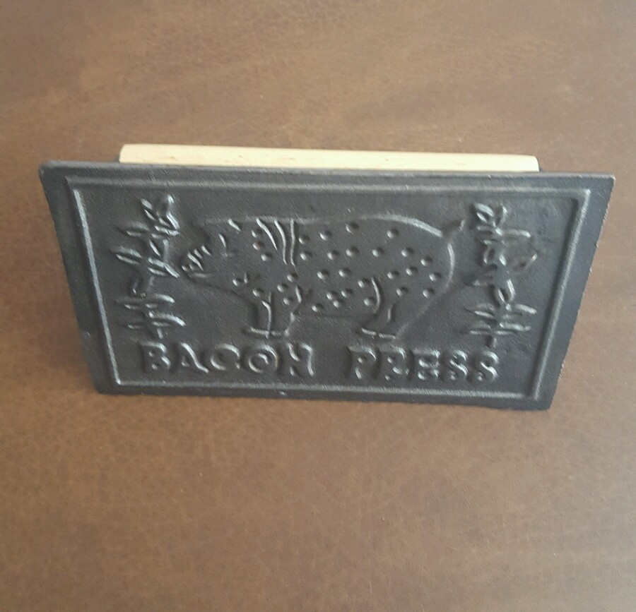 Fox Run BACON PRESS Cast Iron Wood Handle BBQ, Grill, Steak with Box 7" inch gallery