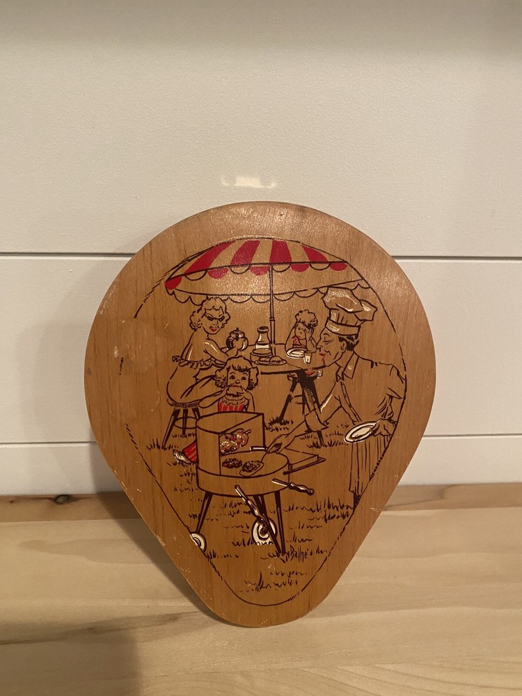 Wooden Hamburger Press Vintage Retro BBQ Picnic Scene Black White Red 7.5”
