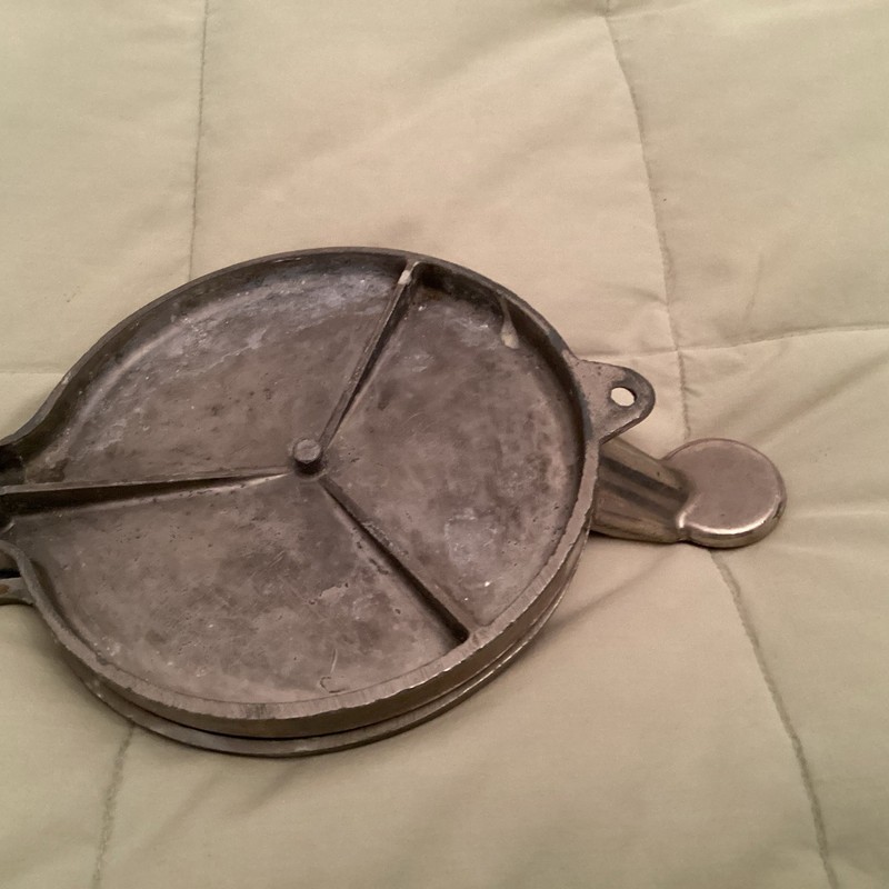 Vintage Metal Tortilla, Burger Or Cookie Press gallery