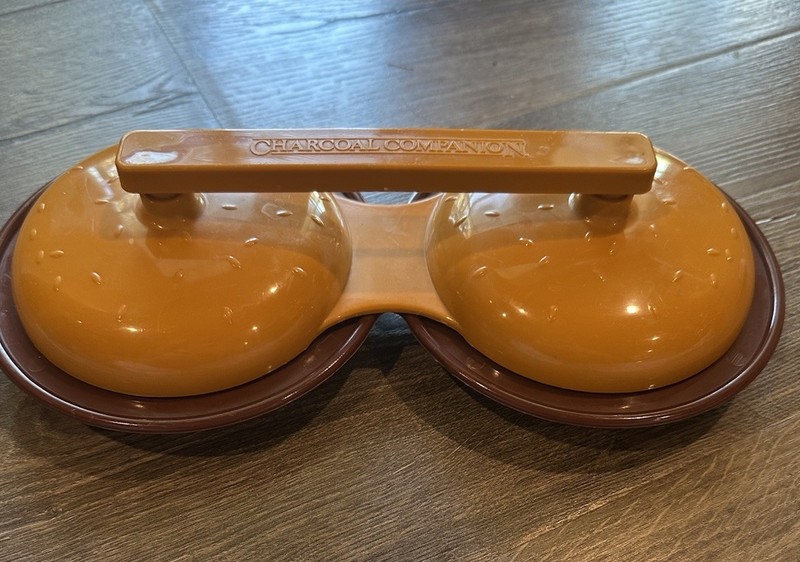 Charcoal Companion Double Hamburger Press Mold 2005 Burger 4.5 Circular Patties gallery