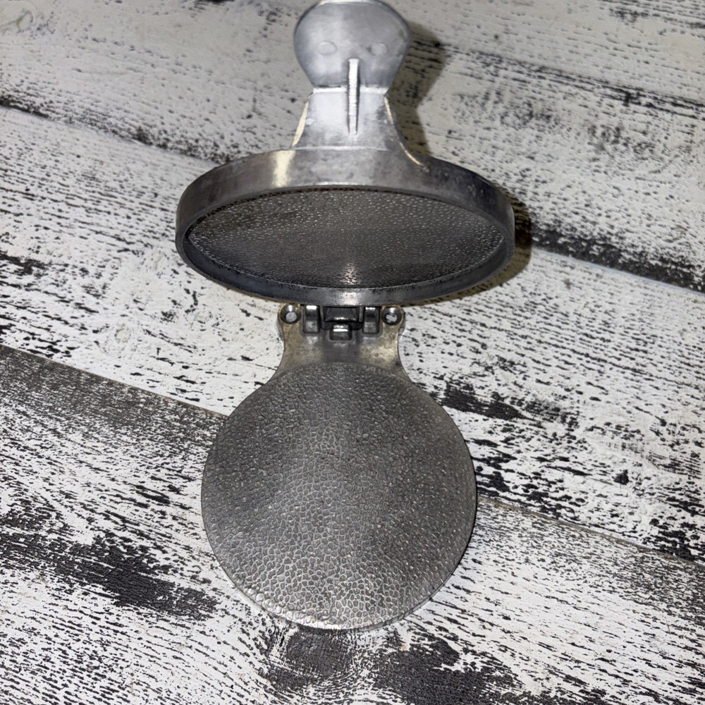 Vintage 4.5” Hamburger Press Patty Maker Aluminum Farmhouse Style Bolt Down