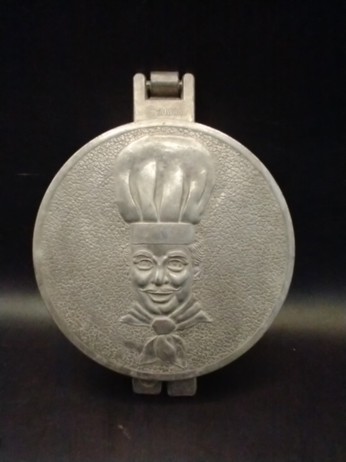 Vintage 1950s Hamburger Press Aluminum Ground Meat Burger Slider Embossed Chef gallery