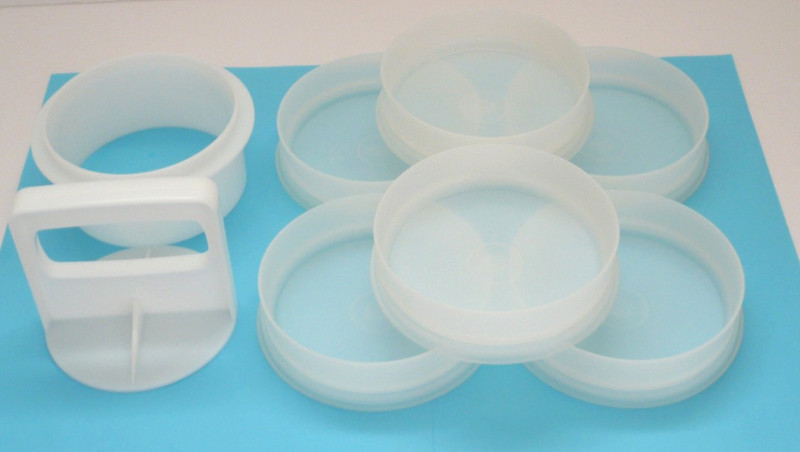 Vintage Tupperware Hamburger Press NO LIDS gallery