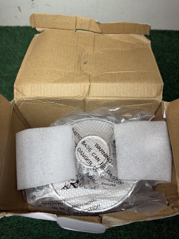 Cuisinart Cast Iron Smashed Burger Press (CISB-111) gallery