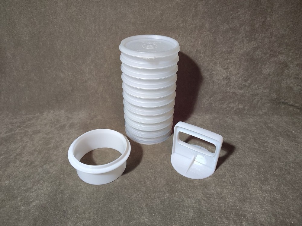 Vintage Tupperware 4" Hamburger Patty Press / Ring & 10 Freezer Keepers w/ Lid