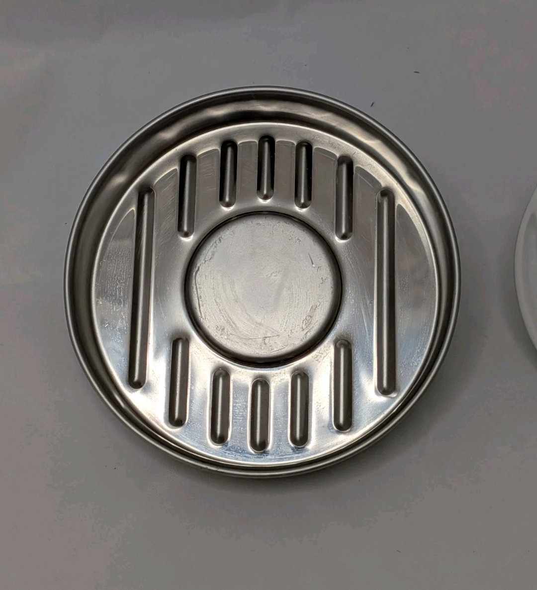 Gefu King Size Porcelain Burger Press Classic 120g Stainless Steel Pan gallery