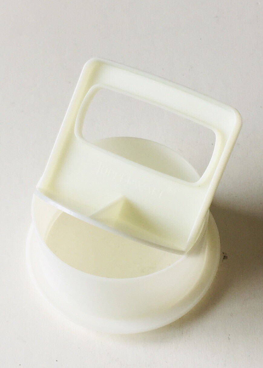 ONE HAMBURGER PRESS/ Burger Press Patty Maker Size 3.8"D White/Plastic gallery