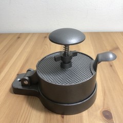 Single Hamburger Press Heavy Duty Cast Aluminum Patty Maker Adjustable Thickness