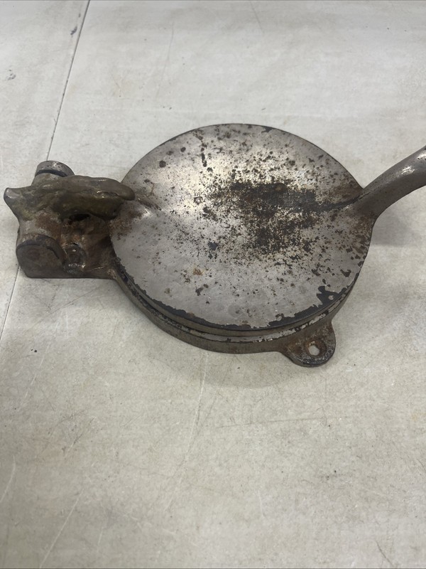 Vintage HAMBURGER PRESS CAST IRON Sears Kenmore ? Not For Sure Very Heavy JK gallery