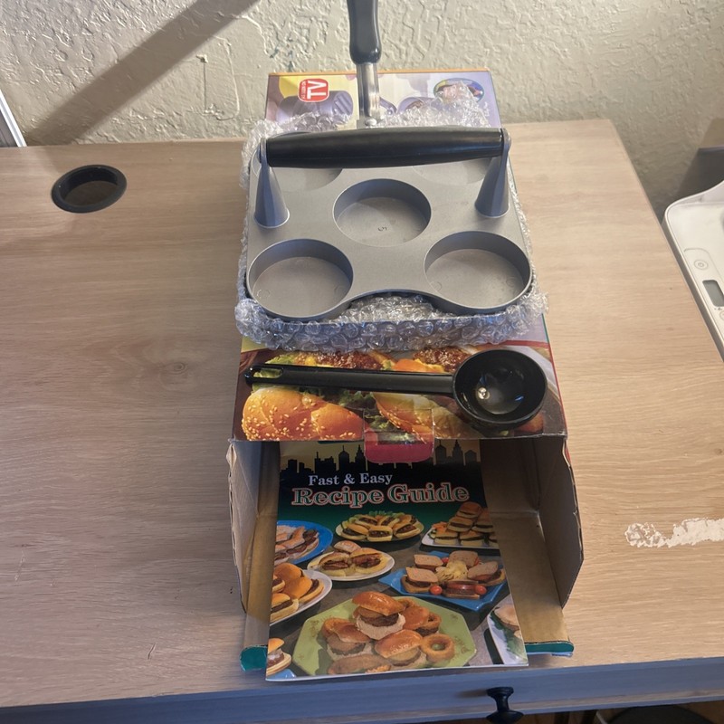 Big City Slider Station Mini Burger Maker Pan New In Box gallery