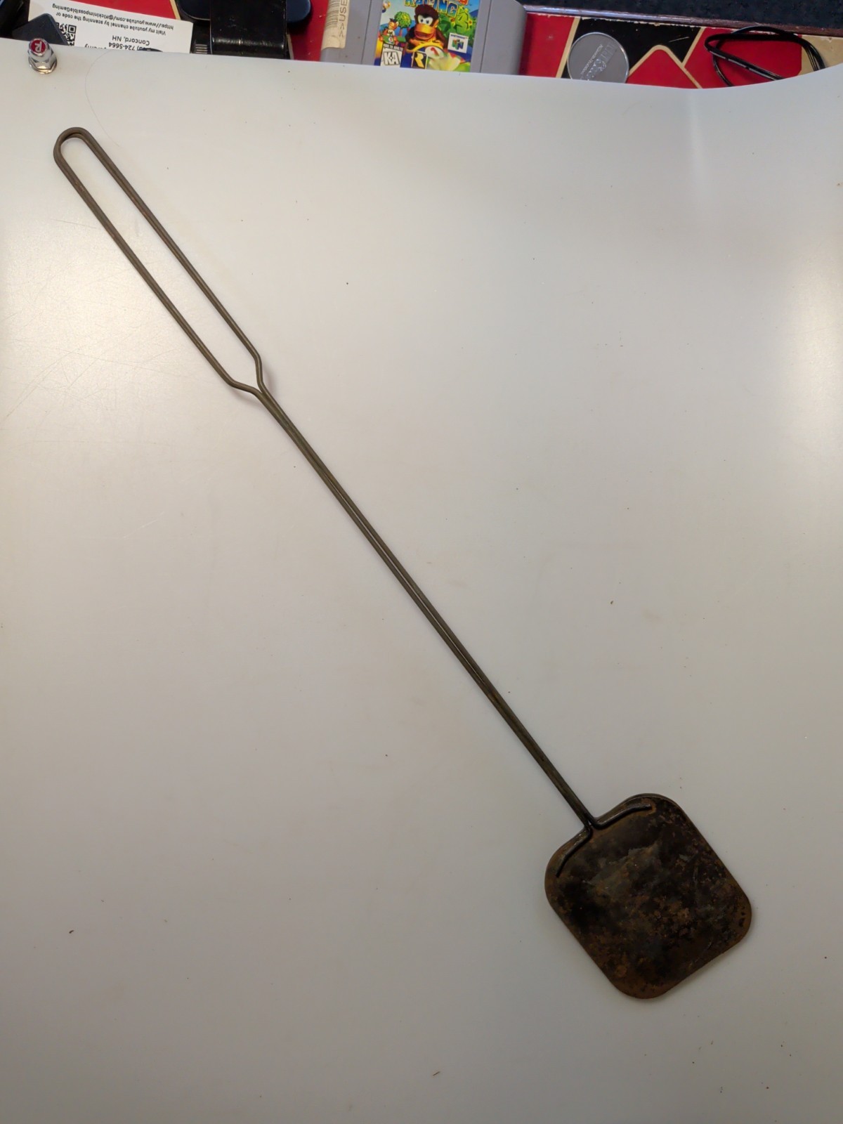 Vintgae 1950s Metal Hamburger/Sandwhich Griller gallery