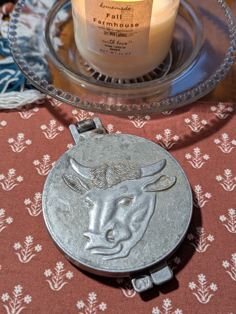 Taiwan Vintage Farm Decor, Metal Hamburger Patty Press, Cow, Steer, Embossed