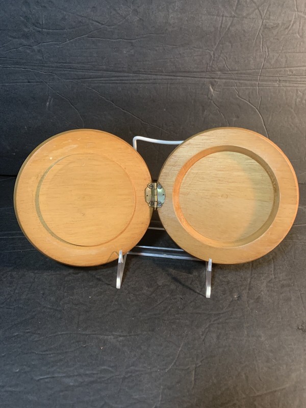 Vintage Wooden Round Hamburger Press 5 5/8" Dutch man and woman with flowers gallery