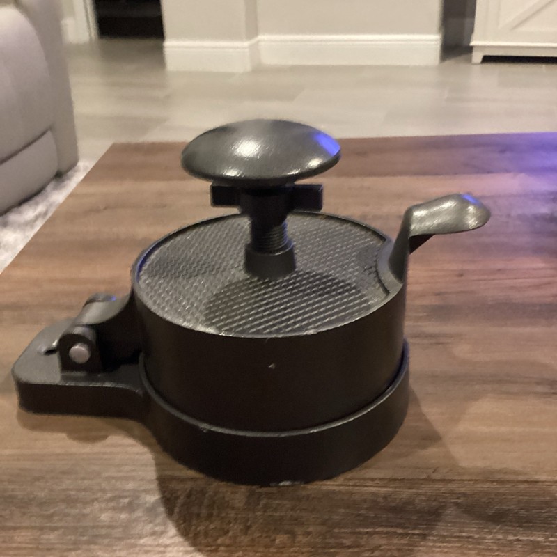 Weston Burger Hamburger Press 4 1/2" Patties 1/4lb to 3/4lb adjustable Pre-Owned gallery