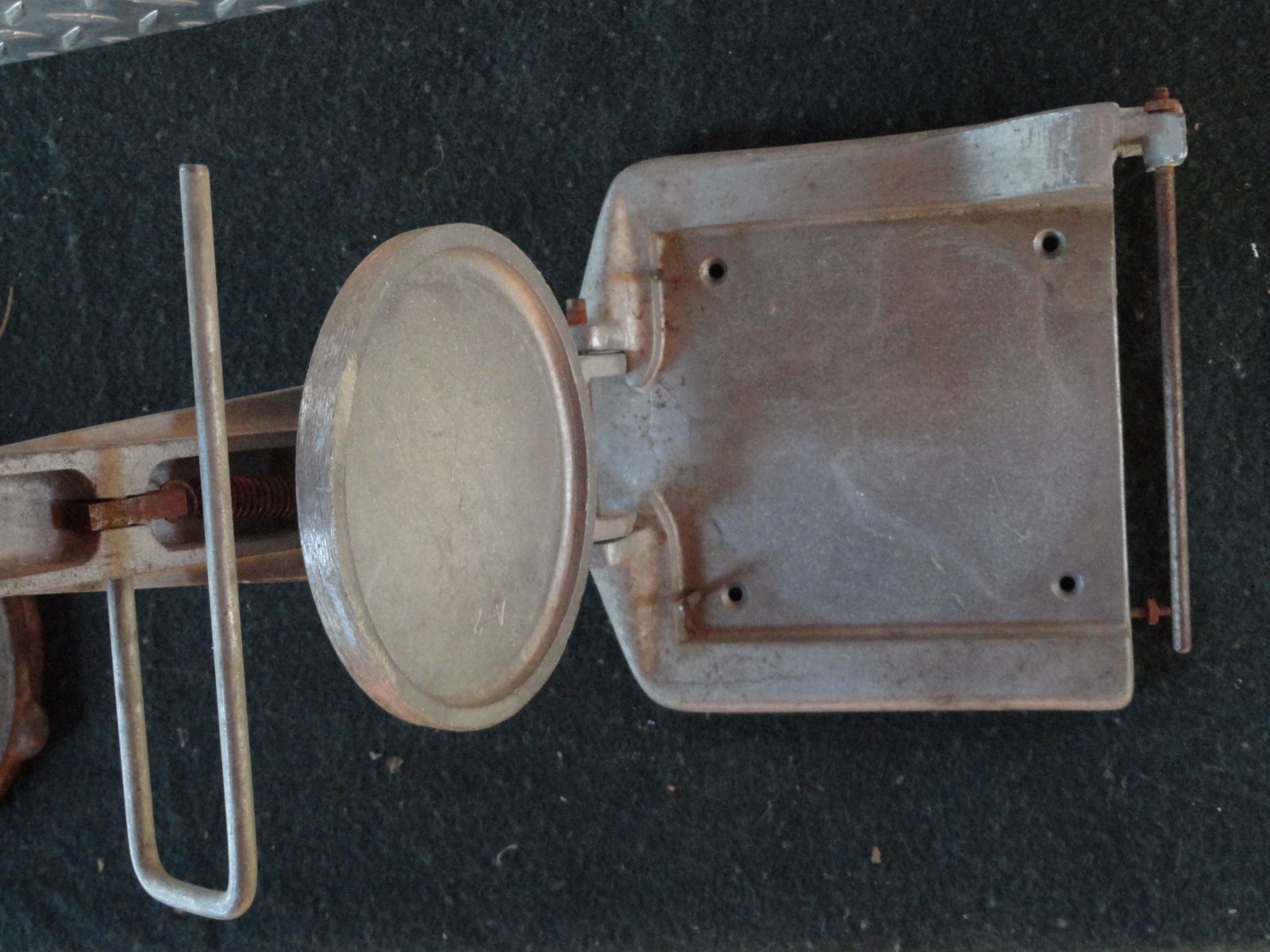 HAMBURGER MOLD PRESS VINTAGE 5" PATTY BY HOLLY MOLDING DEVICES USA WORKS GREAT gallery