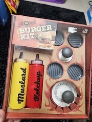 Burger Maker Kit 9 Piece For Mini Sliders Or Large Burgers