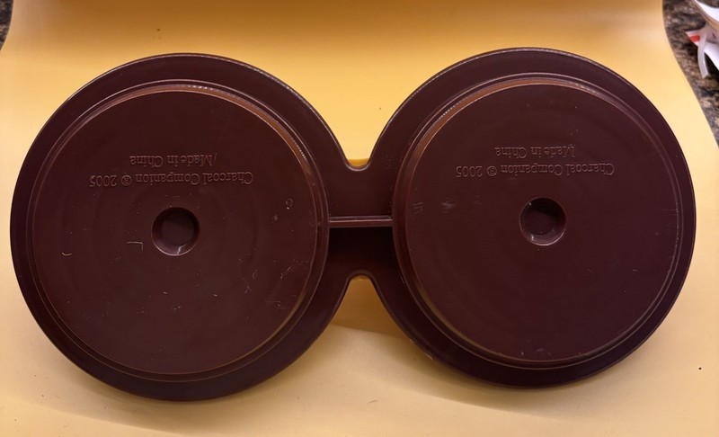 Charcoal Companion Double Hamburger Press pre-owned Plastic gallery