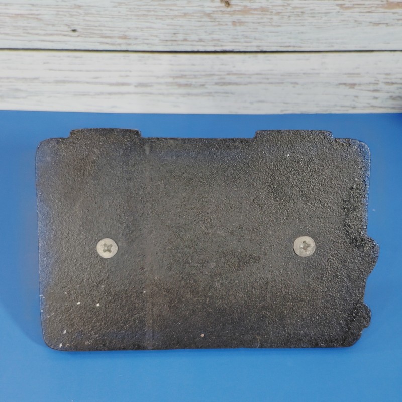 Old Mountain Cow Press 7" Rectangle Cast Iron Smash Grill W/ Coil Handle C2008 gallery