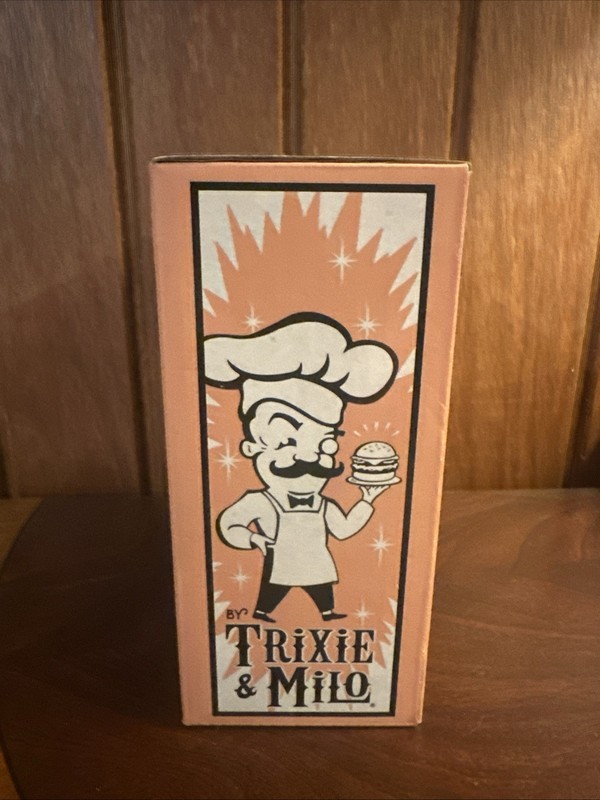 Burger Master Cast Iron Press (Trixie Milo) gallery