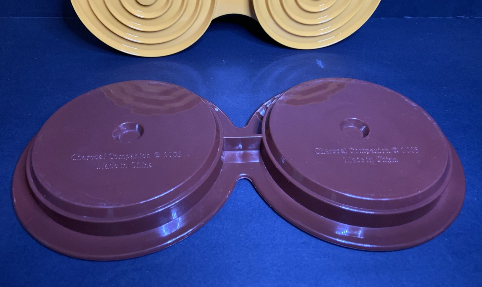 Charcoal Companion Double Hamburger Press Mold 2005 4.5 Inch Circular Patties gallery
