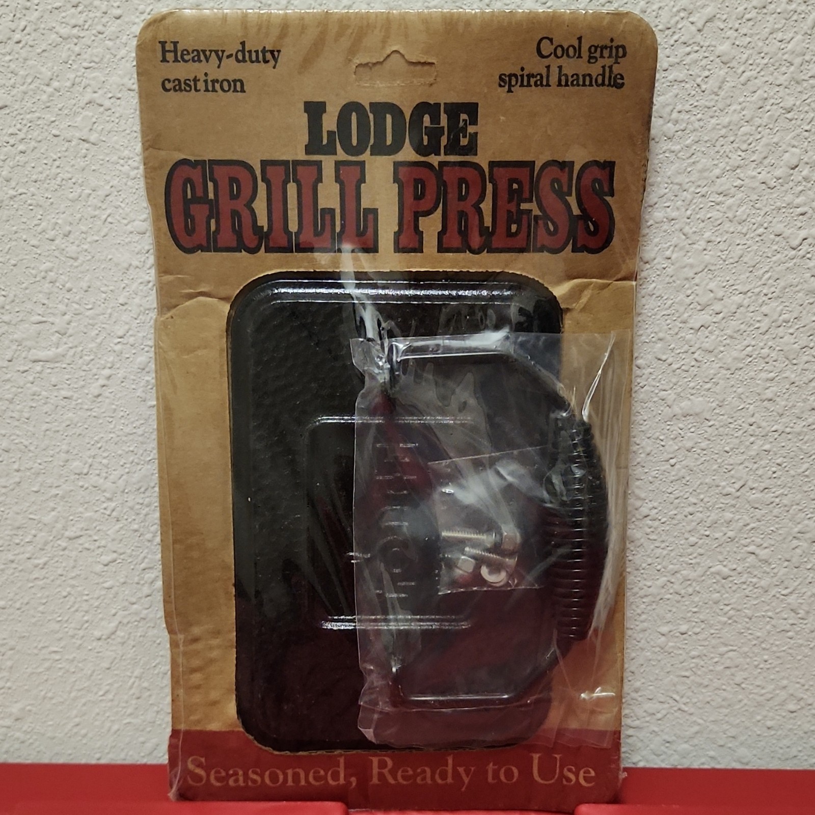 New Lodge Grill Press Heavy-Duty Cast Iron Cool Grip Pre-Seasoned Bacon Burgers gallery