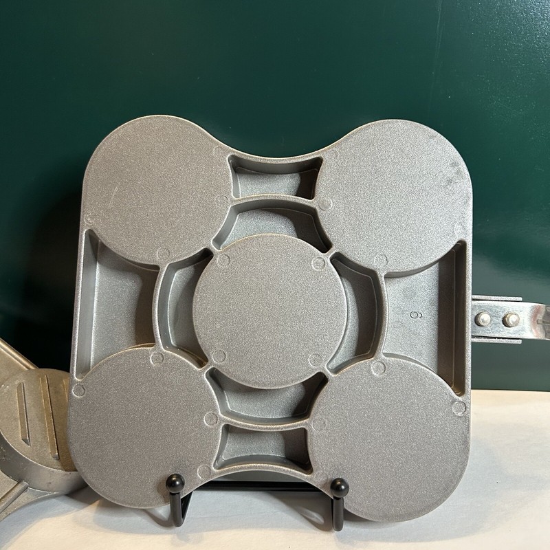 New/Unused Vintage Slider Burger Maker, Wood Handle $10 gallery
