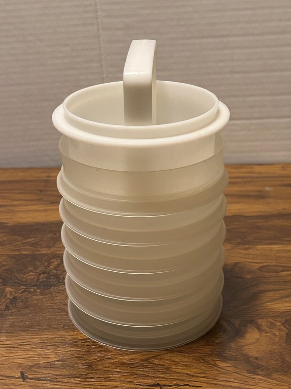 VTG Tupperware 4” Hamburger Patty Press Keeper Set 883 Lot Of 8pcs No Lid gallery