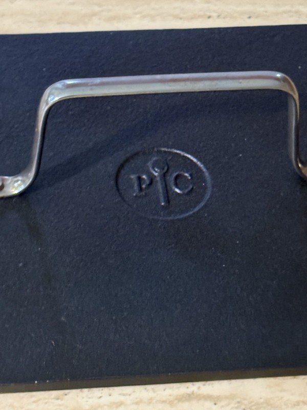 Pampered Chef Cast Iron Grill Press 8 1/2" Square Hamburgers Bacon-PreSeasoned gallery