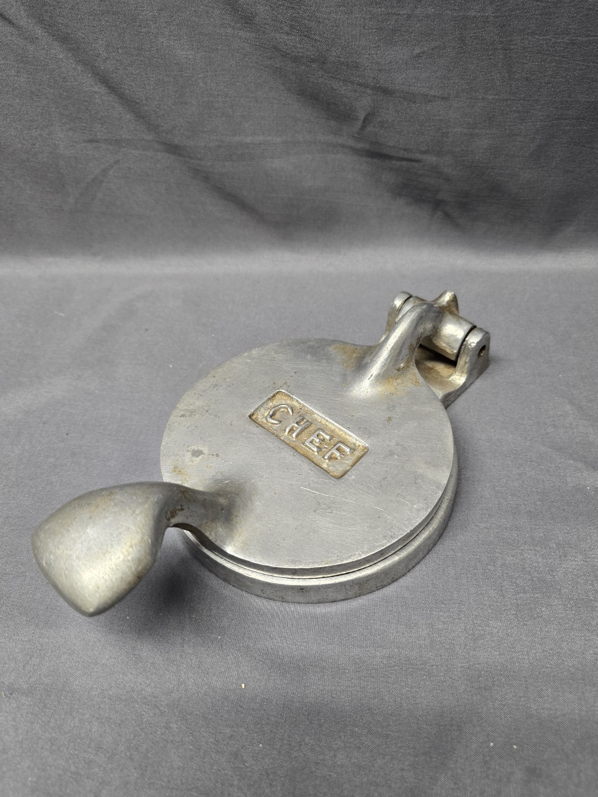 Vintage Aluminum Pridwin Hamburger Press Tortilla Press gallery