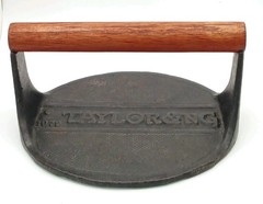 Vintage 1979 Taylor & NG Cast Iron Bull Press W/ Handle Grilling Hamburger Oval