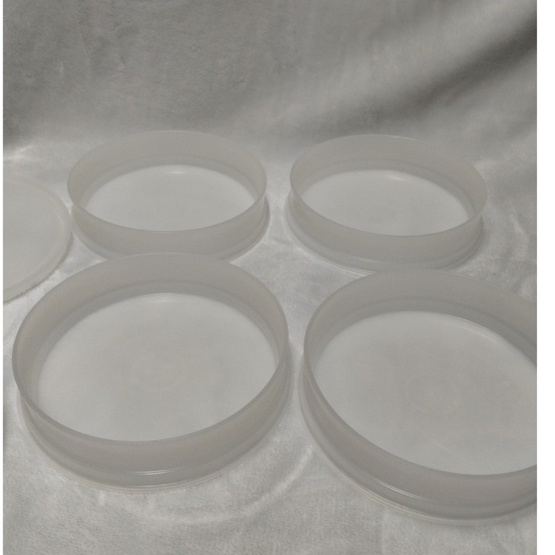 Tupperware Hamburger Press and Keepers Set Magenta White Patty Maker 6pc gallery