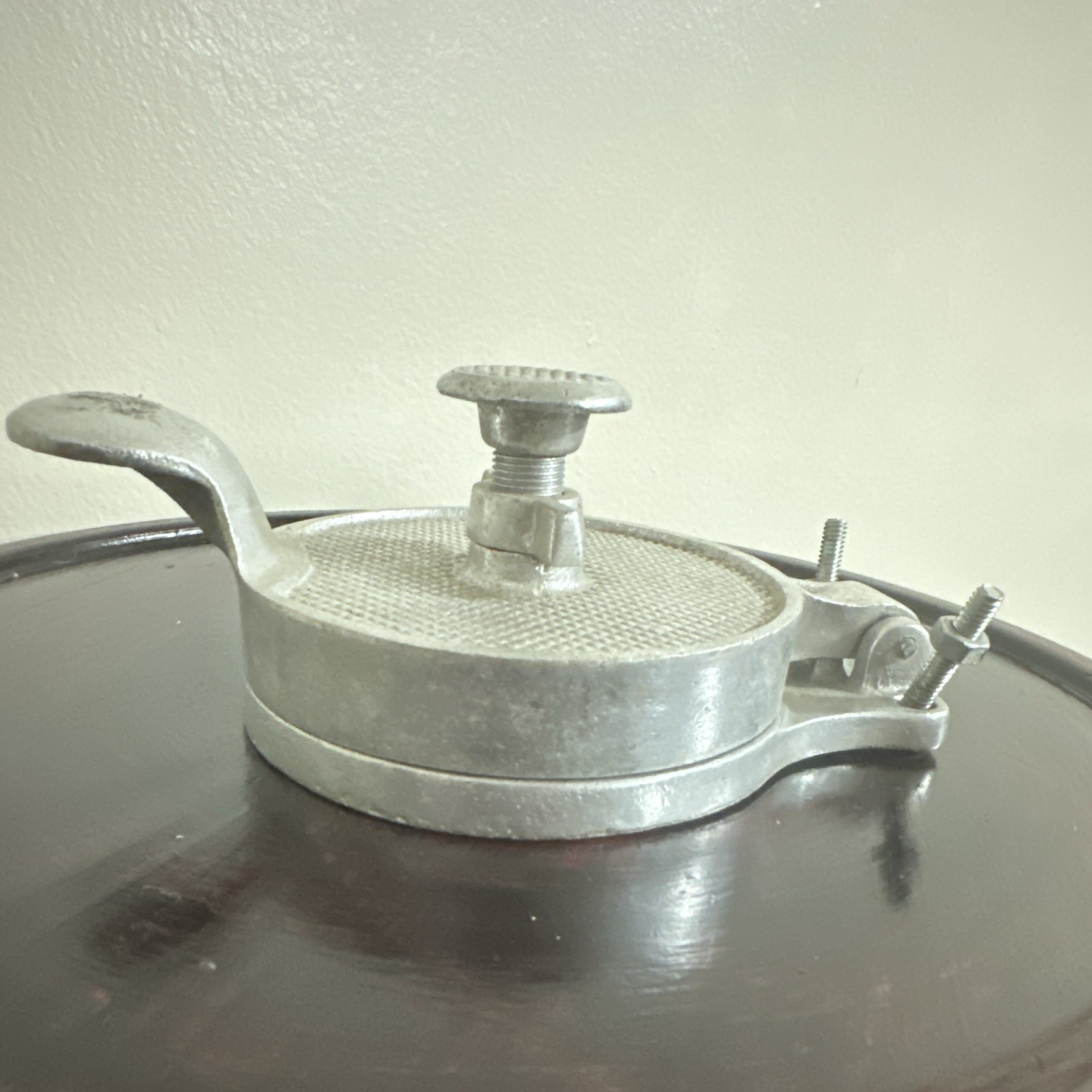 Intedge Aluminum Burger Patty Press Large 6 in Adjustable Silver OP2 gallery