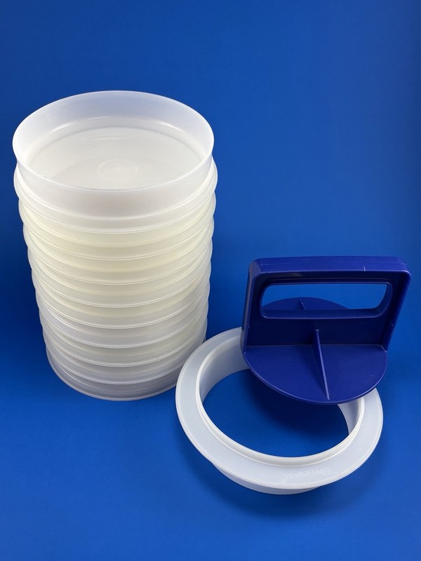 Vintage Tupperware 1/3 lb Hamburger Press #1926, Ring & 9 Keepers Lot - No Lid gallery