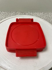 Vintage 4″x4″ Kitchen Tool Hamburger Moulder Press Non-Stick Stuffed Red