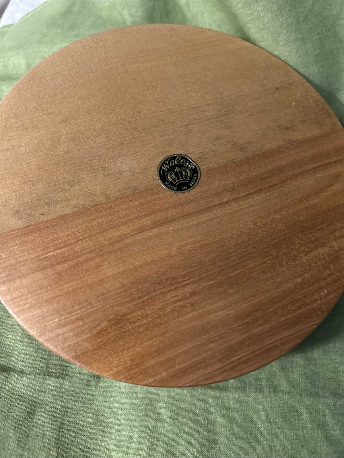 Wales Hamburger Press 7”diameter Made In Japan gallery