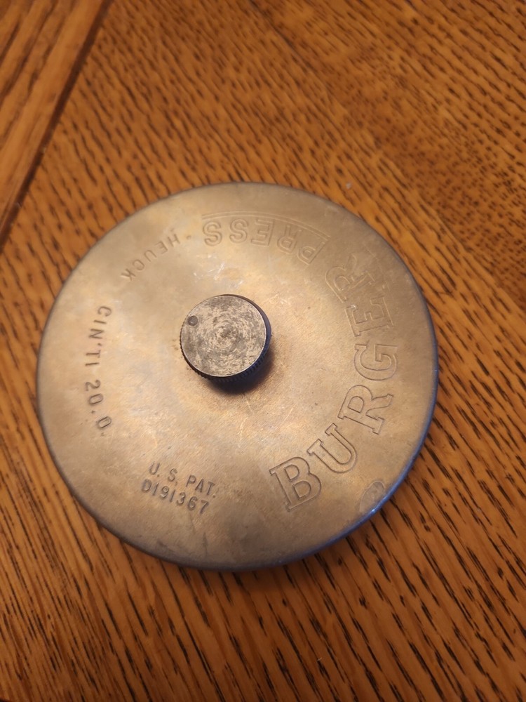 Vintage Burger Press Heuck Cin Ti 20 0 Silver Gray Metal 3.75"