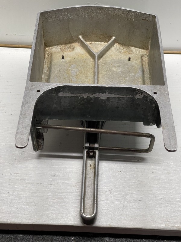 Vintage HOLLYMATIC 'Holly Jr' Hamburger 5" Patty Mold Press Machine Aluminum gallery