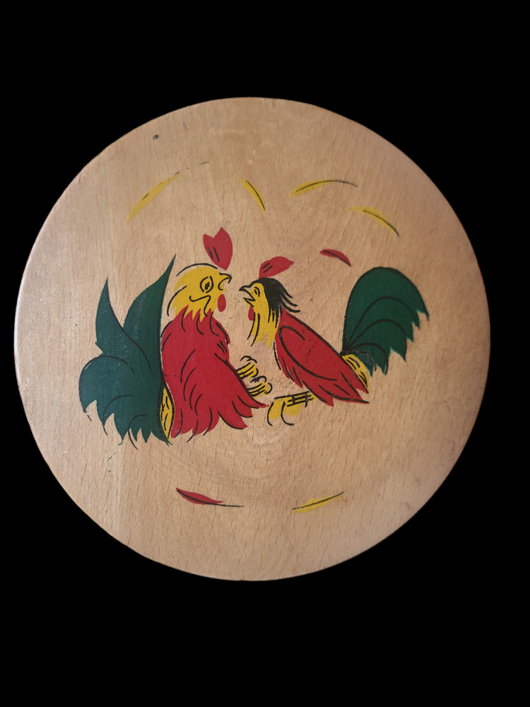 Wood Hinged Hamburger Press Hand Painted Fighting Roosters Vintage Japan 1950s
