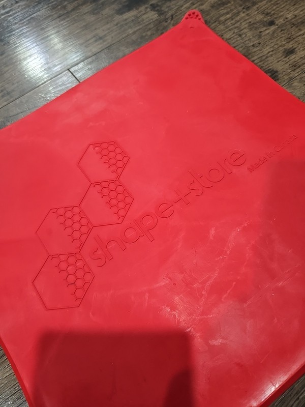 Shape & Store Burger Master Red Silicone Kitchen gallery