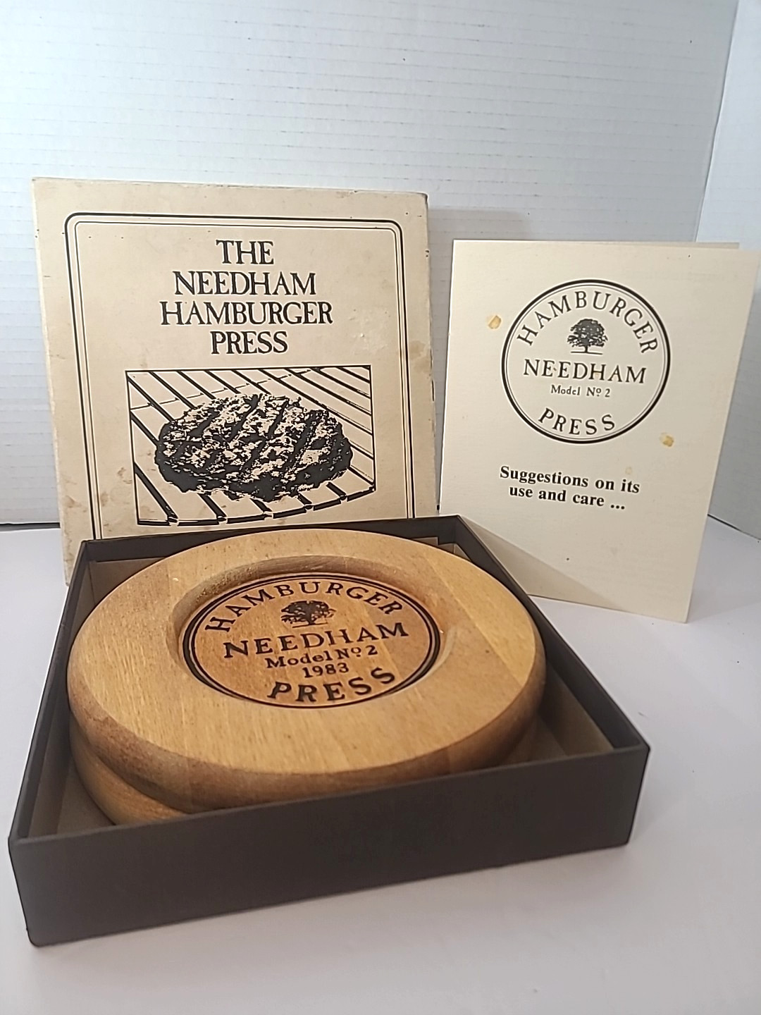Vintage Needham Model No 2 1983 Wooden Hamburger Press With Original Box/Booklet gallery
