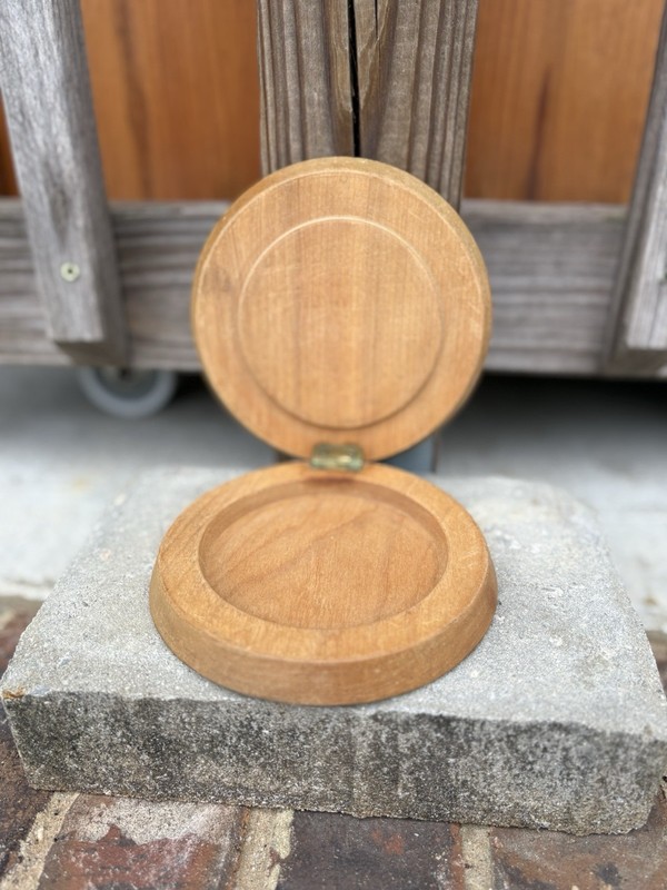 Cowboy Western Wooden Vintage 1950’s Hamburger Press gallery